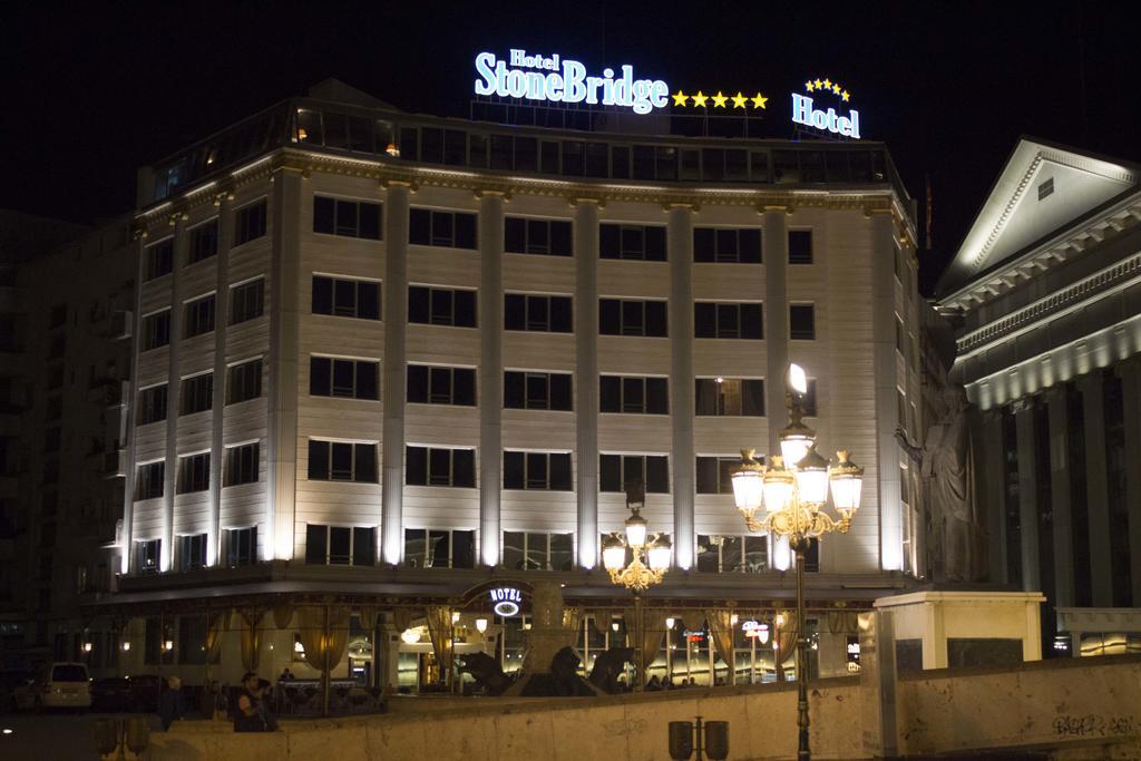 Stone Bridge Hotel Skopje Exterior photo